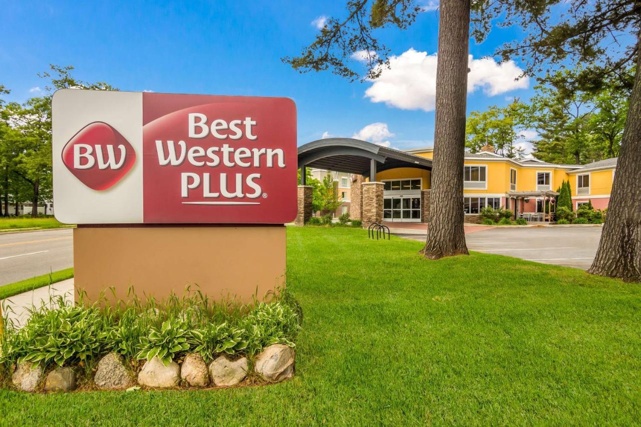Best Western Plus Траверс-Сити Экстерьер фото