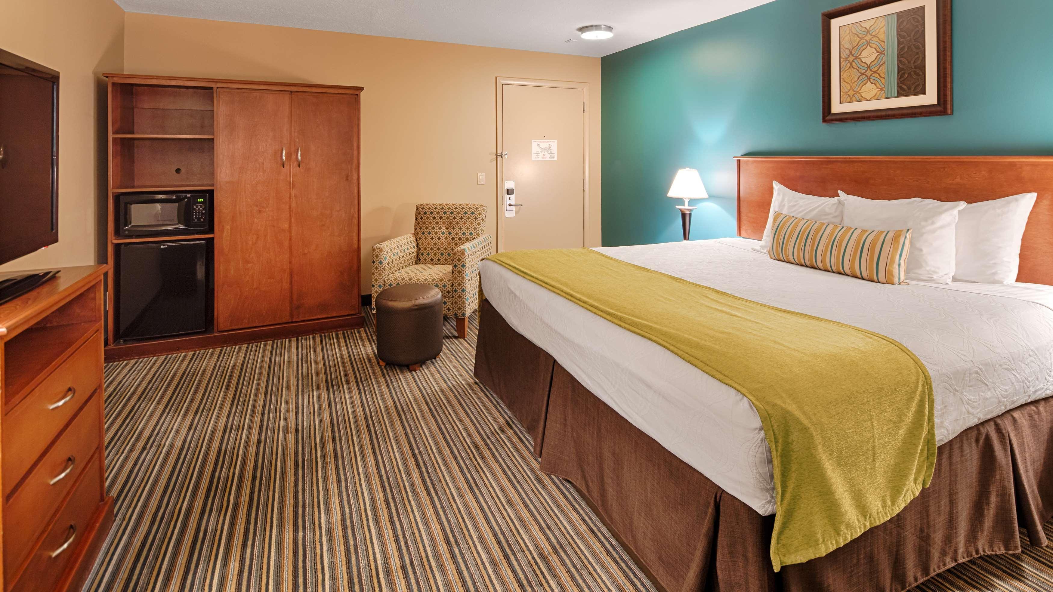 Best Western Plus Траверс-Сити Экстерьер фото